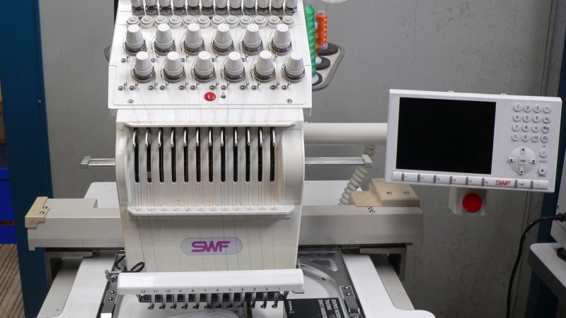 USED SWF E-T1201C Single-Head 12-Needle Embroidery Machine