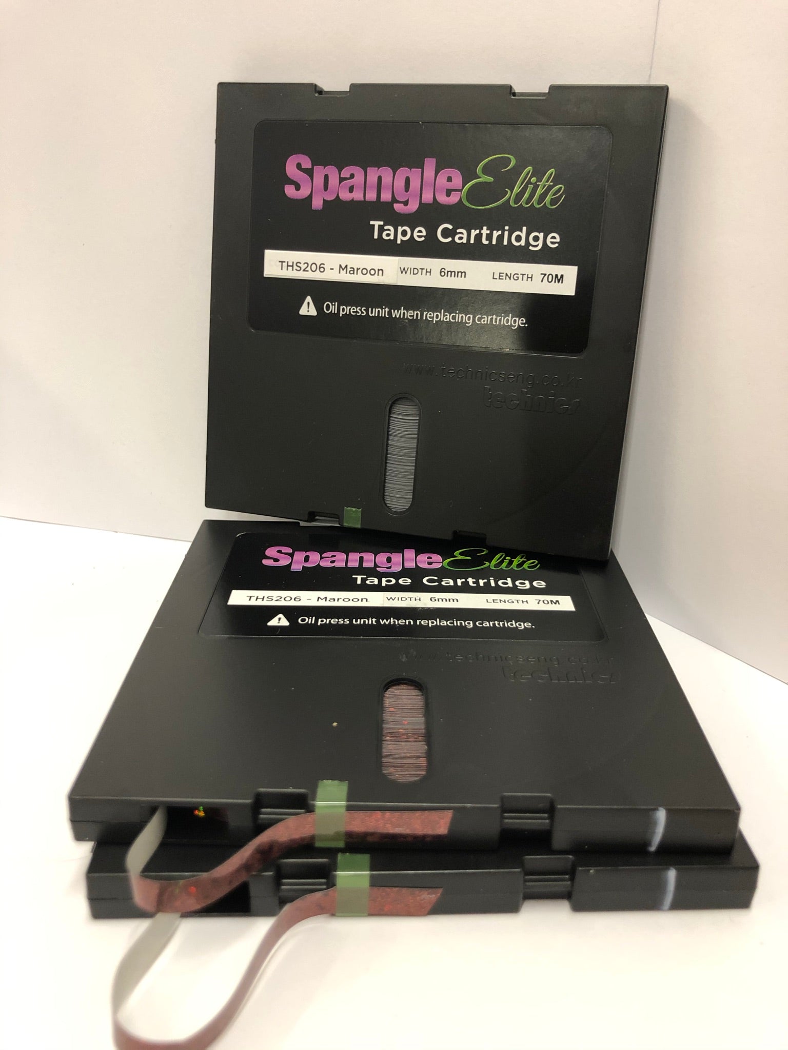 MAROON - Holographic Spangle THS206 (70mtr x 6mm Tape)